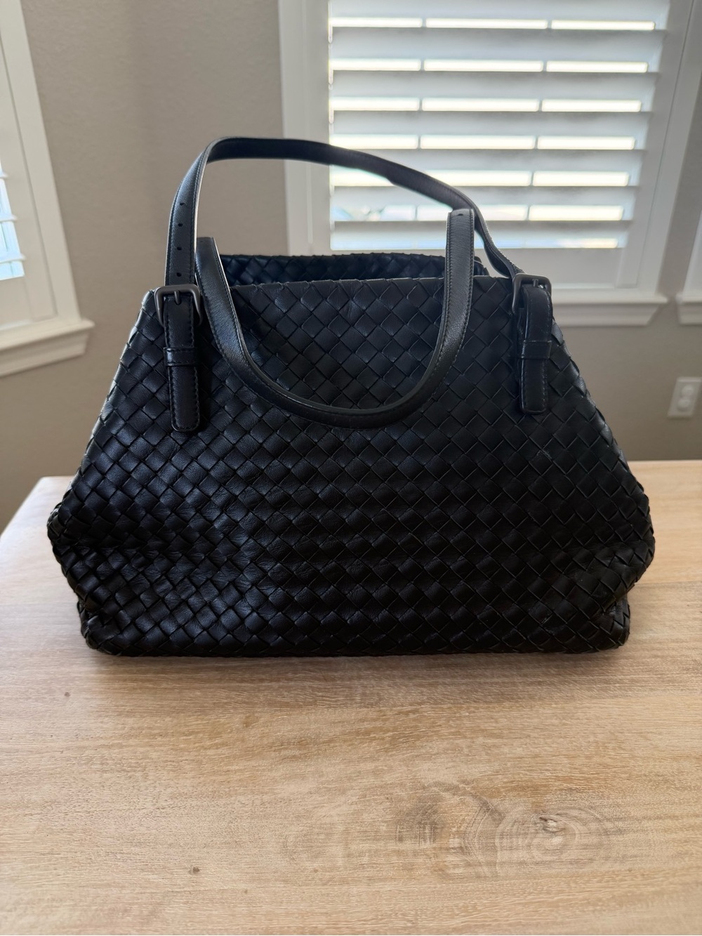 Bottega Veneta Black Intrecciato Woven Leather Shoulder Bag